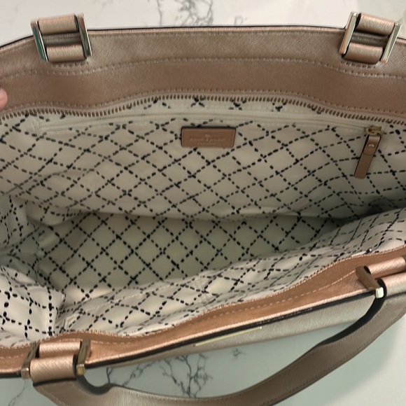 Kate Spade tote - Picture 5 of 8